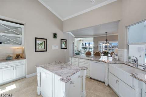 2546 SW 45th St, Cape Coral FL - photo 8 of 43