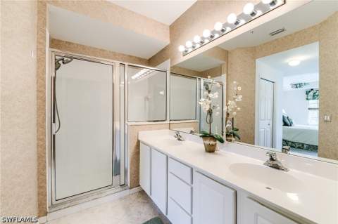1940 Willow Bend Cir 202, Naples FL - photo 11 of 30