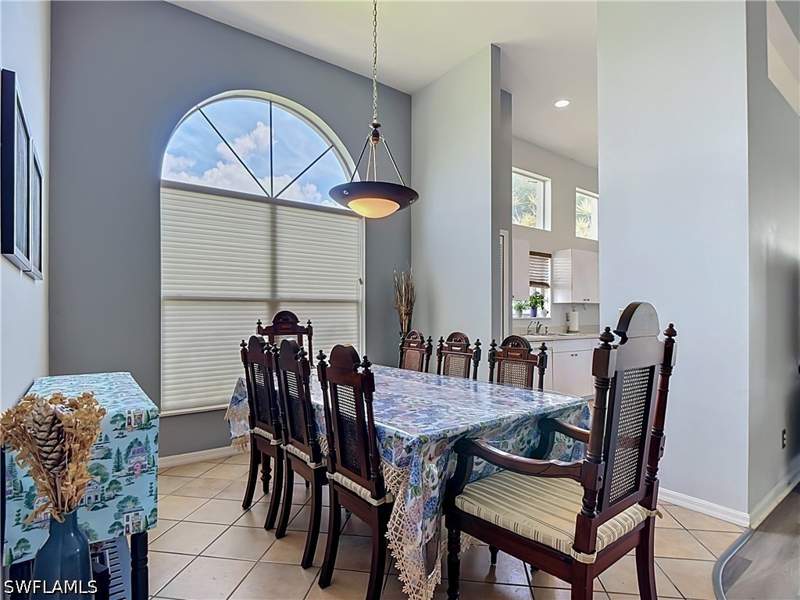 3 bedroom SingleFamilyResidence at 19372 Silver Oak Dr, Silver Oak At The Vines, Estero — photo 5