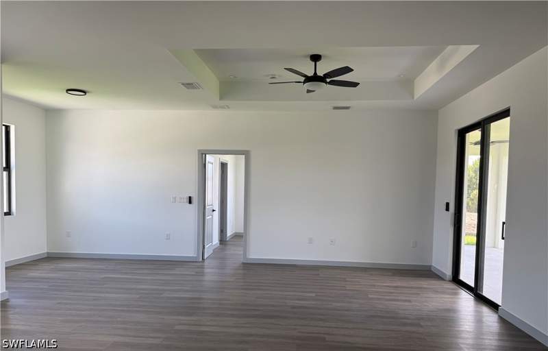 3 bedroom SingleFamilyResidence at 1024 Halby Ave S, Lehigh Acres, Lehigh Acres — photo 2
