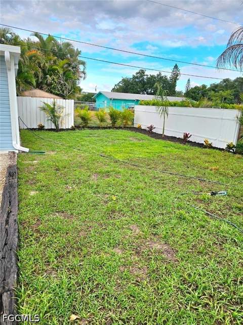 1130 Patterson Rd, Cape Coral FL - photo 13 of 21
