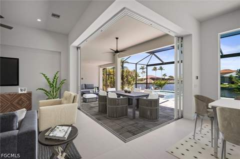 2304 SW 38th Ter, Cape Coral FL - photo 10 of 43