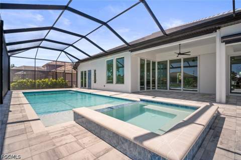 2304 SW 38th Ter, Cape Coral FL - photo 8 of 43