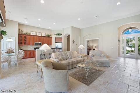 12118 Wicklow Ln, Naples FL - photo 12 of 43