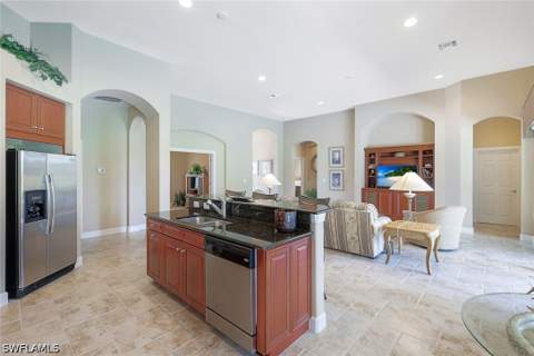 12118 Wicklow Ln, Naples FL - photo 14 of 43