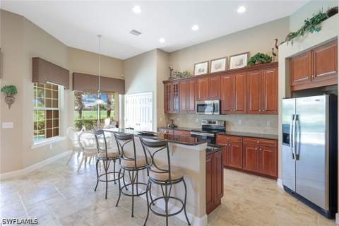 12118 Wicklow Ln, Naples FL - photo 16 of 43