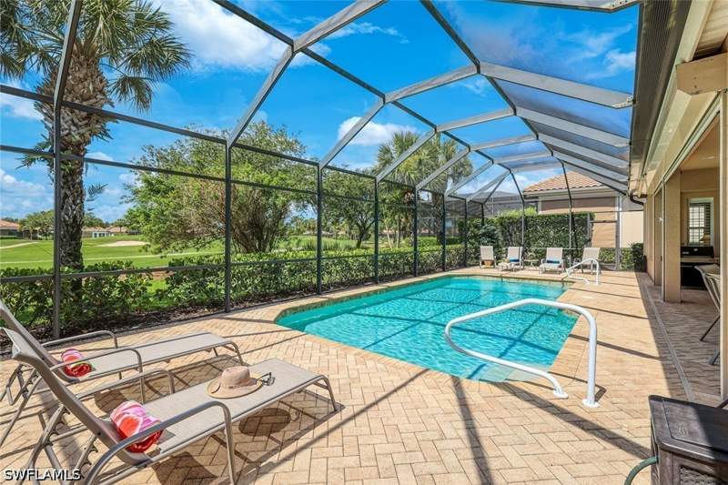 4 bedroom SingleFamilyResidence at 12118 Wicklow Ln, Wicklow, Naples — photo 3