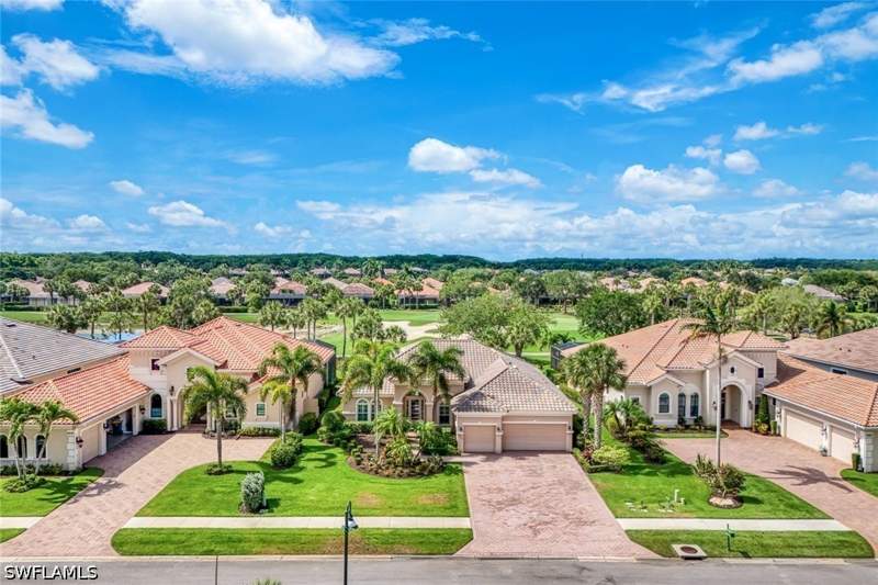 4 bedroom SingleFamilyResidence at 12118 Wicklow Ln, Wicklow, Naples — photo 5