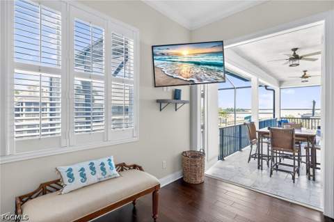 243 Driftwood Ln, Fort Myers Beach FL - photo 14 of 40
