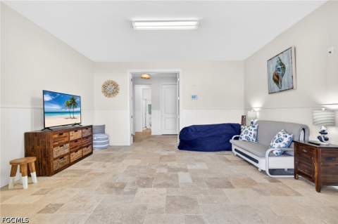243 Driftwood Ln, Fort Myers Beach FL - photo 23 of 40