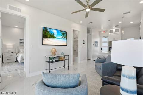 855 Lagoon St 1, Fort Myers Beach FL - photo 10 of 44