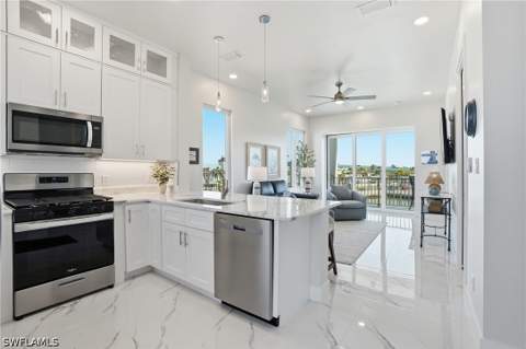 855 Lagoon St 1, Fort Myers Beach FL - photo 14 of 44