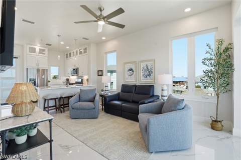 855 Lagoon St 1, Fort Myers Beach FL - photo 8 of 44