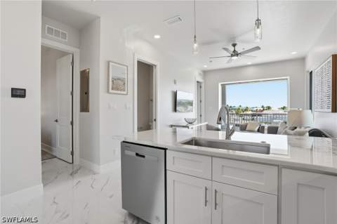 855 Lagoon St 2, Fort Myers Beach FL - photo 12 of 36