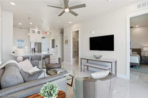 855 Lagoon St 2, Fort Myers Beach FL - photo 8 of 36