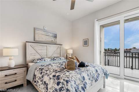 855 Lagoon St 3, Fort Myers Beach FL - photo 19 of 48