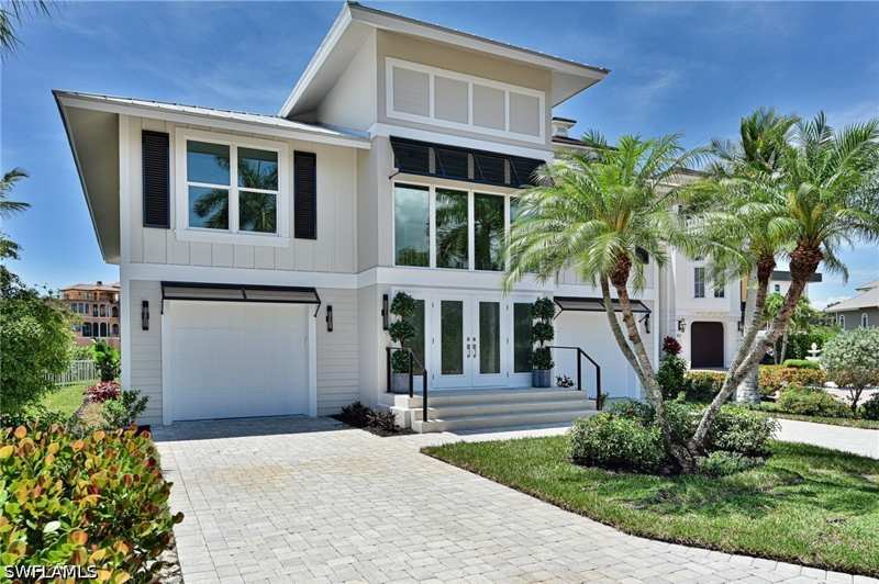 4 bedroom SingleFamilyResidence at 219 Bayfront Dr, Bayfront Gardens, Bonita Springs — photo 1