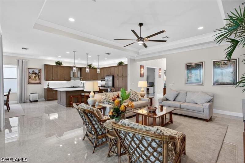 3 bedroom SingleFamilyResidence at 12078 Mimosa St, Valencia Trails, Naples — photo 4
