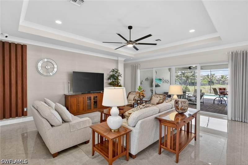 3 bedroom SingleFamilyResidence at 12078 Mimosa St, Valencia Trails, Naples — photo 5