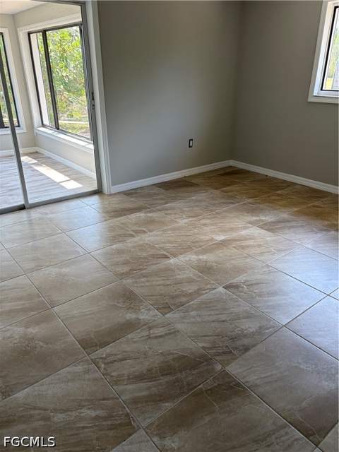 3580 Gondola Ln, St James City FL - photo 6 of 9