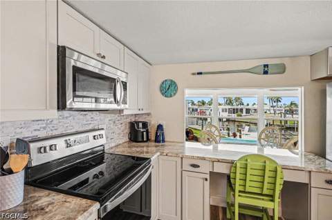 17540 Peppard Dr, Fort Myers Beach FL - photo 8 of 42