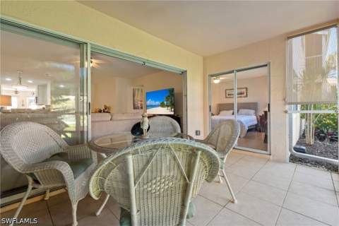732 Woodshire Ln I5, Naples FL - photo 18 of 19