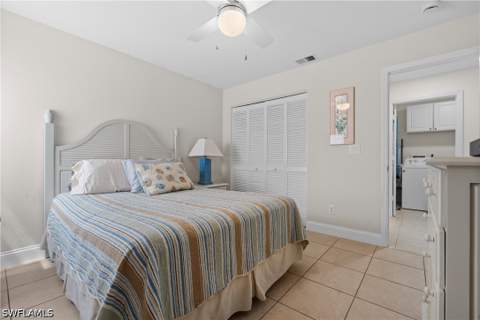 732 Woodshire Ln I5, Naples FL - photo 9 of 19