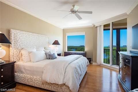 8990 Bay Colony Dr 403, Naples FL - photo 11 of 22