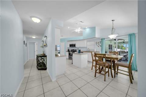 1722 SW 38th Ter, Cape Coral FL - photo 20 of 35