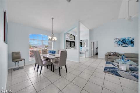 1722 SW 38th Ter, Cape Coral FL - photo 6 of 35
