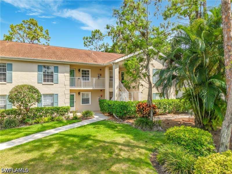 2 bedroom Condominium at 1708 Kings Lake Blvd 5-106, Greenfield Village, Naples — photo 1