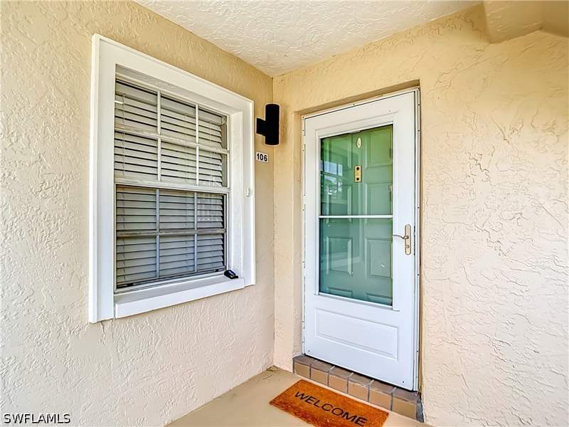 2 bedroom Condominium at 1708 Kings Lake Blvd 5-106, Greenfield Village, Naples — photo 3