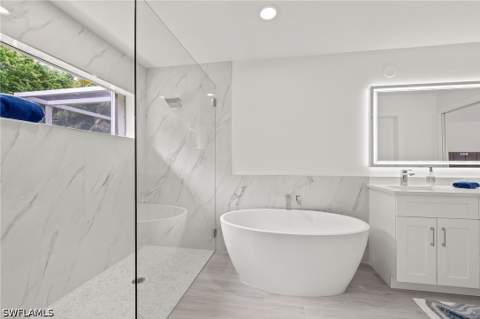 2050 Terrazzo Ln, Naples FL - photo 17 of 35
