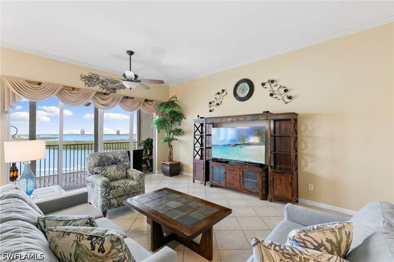 3 bedroom Condominium at 4141 Bay Beach Ln 4P3, Waterside At Bay Beach, Fort Myers Beach — photo 4
