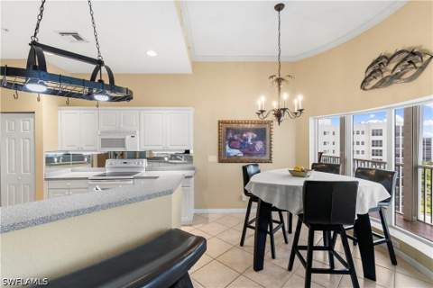 4141 Bay Beach Ln 4P3, Fort Myers Beach FL - photo 7 of 39