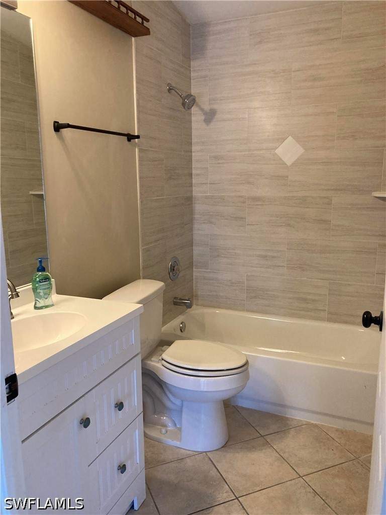 3 bedroom SingleFamilyResidence at 5232 Raintree Ln, Myrtle Cove Acres, Naples — photo 4