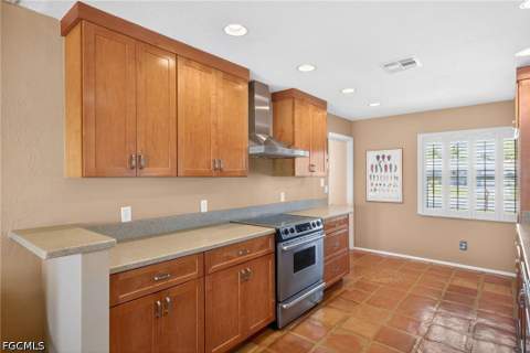 12279 Matlacha Blvd, Matlacha Isles FL - photo 12 of 47