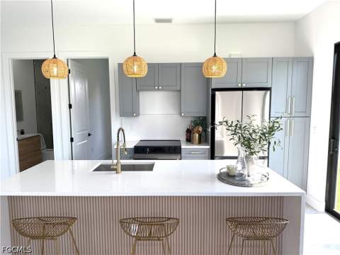 351 Pomona St, Lehigh Acres FL - photo 7 of 12