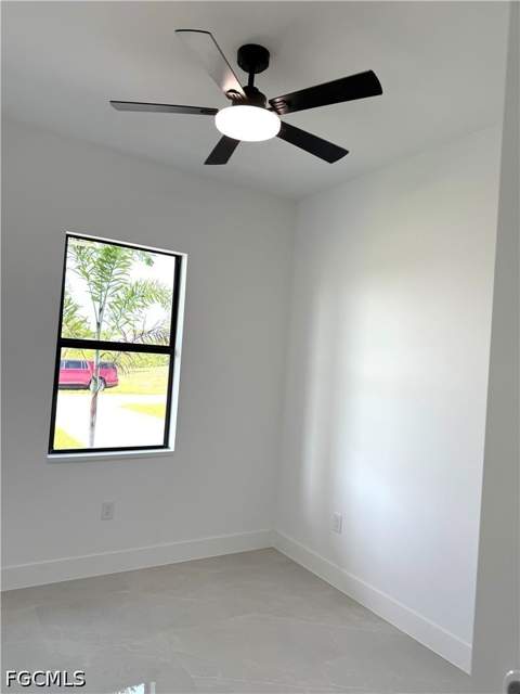 353 Pomona St, Lehigh Acres FL - photo 6 of 17