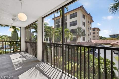 6080 Pelican Bay Blvd 205, Naples FL - photo 22 of 30
