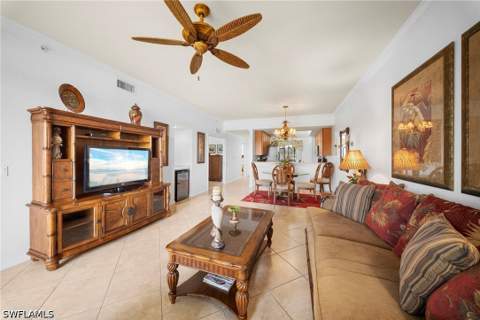 10306 Heritage Bay Blvd 2913, Naples FL - photo 12 of 49