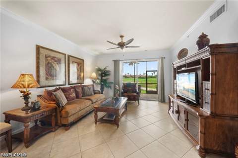 10306 Heritage Bay Blvd 2913, Naples FL - photo 9 of 49