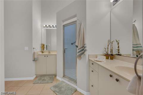 6234 Mandalay Cir 57, Naples FL - photo 8 of 19