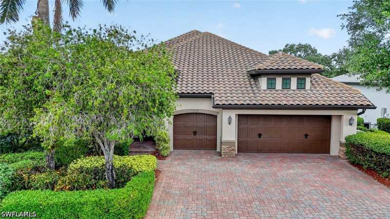 3 bedroom SingleFamilyResidence at 16117 Herons View Dr, Country Club, Alva — photo 1