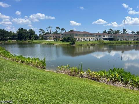 6361 Brant Bay Blvd 101, North Fort Myers FL - photo 8 of 23