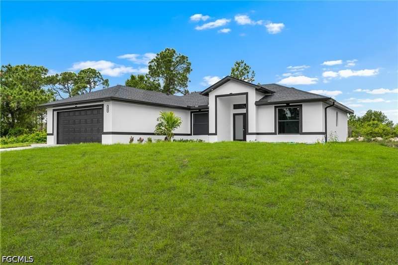3 bedroom SingleFamilyResidence at 546 Genoa Ave S, Lehigh Acres, Lehigh Acres — photo 3