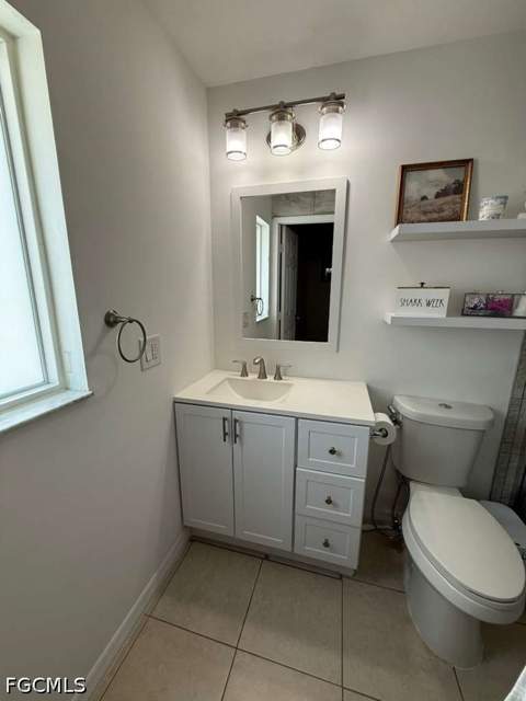 1027 Hancock Bridge Pkwy, Cape Coral FL - photo 11 of 25