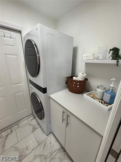 1027 Hancock Bridge Pkwy, Cape Coral FL - photo 8 of 25