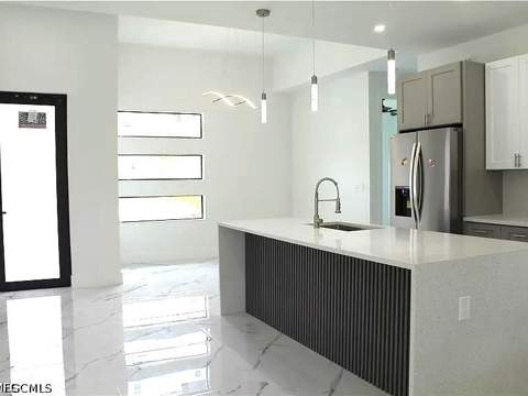 2504 E 2nd St, Lehigh Acres FL - photo 10 of 25