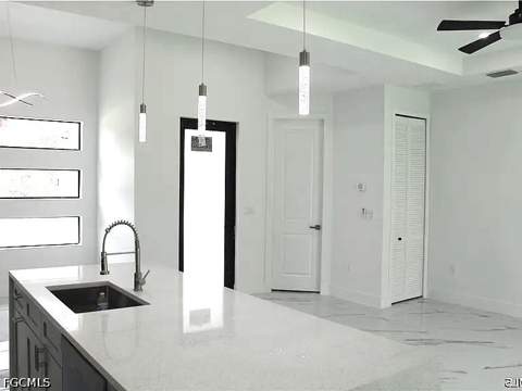 405 E 15th St, Lehigh Acres FL - photo 10 of 25